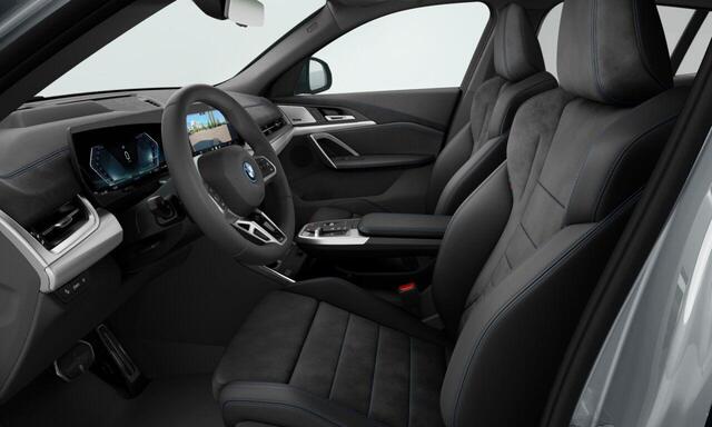 BMW X2 iX2 xDrive30 | M Sport Package | Equipment Package Pro | Comfort Pack