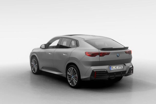 BMW X2 iX2 eDrive20 | M Sport Pro | Innovation Pack | Comfort Pack