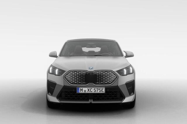 BMW X2 iX2 eDrive20 | M Sport Pro | Innovation Pack | Comfort Pack