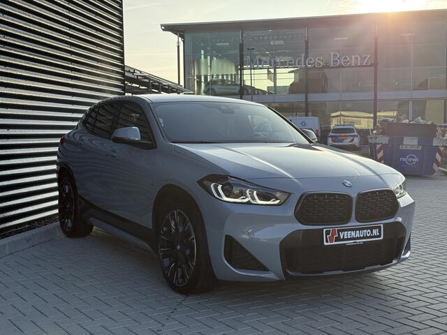 BMW X2 sDrive20i M-Sport Mesh Edition Brooklyn Grijs