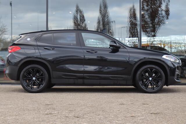 BMW X2 sDRIVE18i HIGH EXECUTIVE | LED | LEDER | CRUISE | CLIMATE | PDC | BLUETOOTH | NAVI