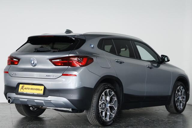 BMW X2 xDrive25e Edition / LED / Navi / Pilot assist / Cam