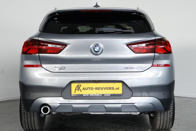 BMW X2 xDrive25e Edition / LED / Navi / Pilot assist / Cam