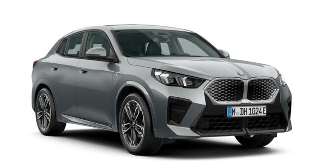 BMW X2 iX2 xDrive30 67kWh M Sport - Panoramadak - Innovation/Comfort Pack - Parking/Driving Assistant - Elektrisch verstelbare/verwarmde voorstoelen - HiFi System Harman Kardon - Getinte/Geluiddempende Ruiten -
