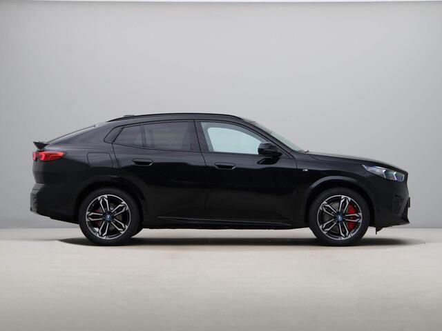 BMW X2 iX2 eDrive20 65kWh M-Sport