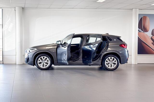 BMW X2 xDrive25e | M Sport | Stoelverwarming | Driving Assistant Plus |
