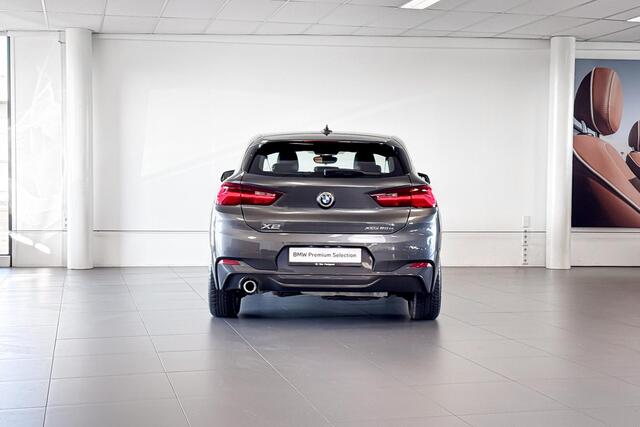 BMW X2 xDrive25e | M Sport | Stoelverwarming | Driving Assistant Plus |