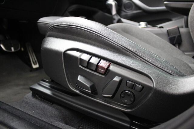 BMW X2 xDrive25e M Sport/|Full opt/Pano dak/19 inch/Head up