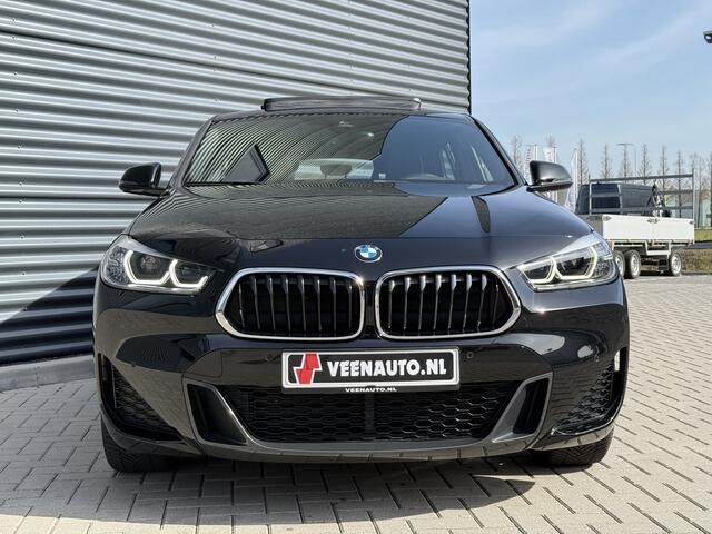 BMW X2 xDrive25e M-Sport Shadow Pano/Apple/Camera