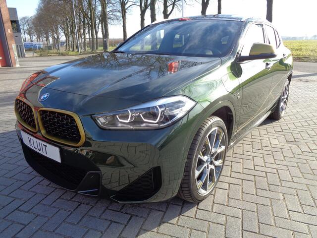 BMW X2 xDrive25e Goldplay Edition