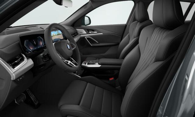 BMW X2 sDrive20i | M-Sport Pro | 21 inch | Panorama | Harman/Kardon | CoPilot | Iconic Glow | Trekhaak | Head-Up
