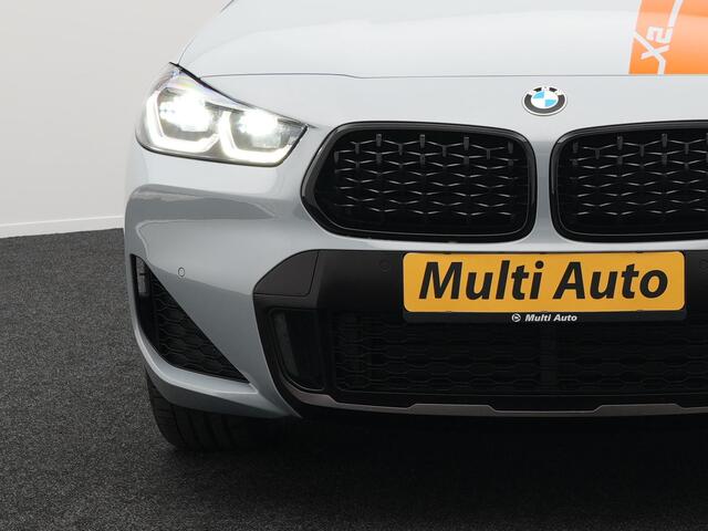 BMW X2 xDrive25e M MESH Edition Plug In Hybrid Dealer O.H PHEV | Lederen Competition Stoelen Verwarmd | Camera | Apple Carplay | 19"L.M | Sfeerverlichting | Navi Pro | Laneassist |