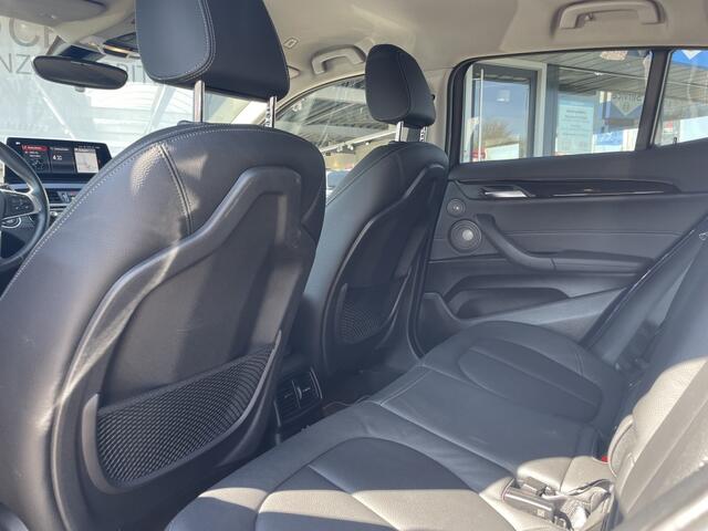 BMW X2 sDrive20i High Executive | Leer | HUD | Navi
