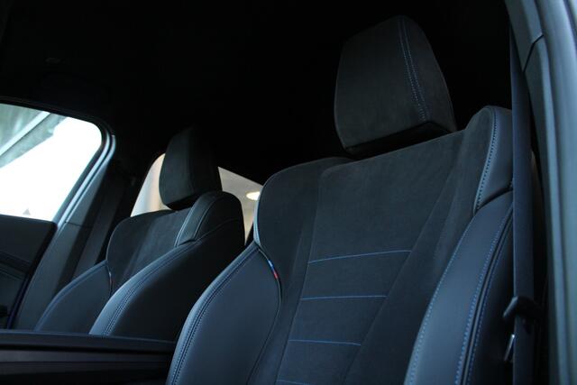 BMW X2 iX2 xDrive30 High Executive M Sport 65kWh / Adaptieve LED / Parking Assistant Plus / Sportstoelen / M Adaptief onderstel / Head-Up / Comfort Access / Harman-Kardon