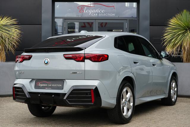 BMW X2 sDrive20i M Sport Launch Edition 157pk Stoelverwarming/Trekhaak/HarmanKardon
