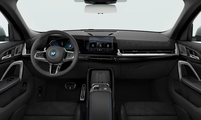 BMW X2 iX2 eDrive20 | M-Sport Pro | 19'' | Harman/Kardon | Elek. stoel. | Comf. Acc. | Driv. Plus | Stoelmassage | Stuur + stoelverw. | Driv. Ass. | Getint glas