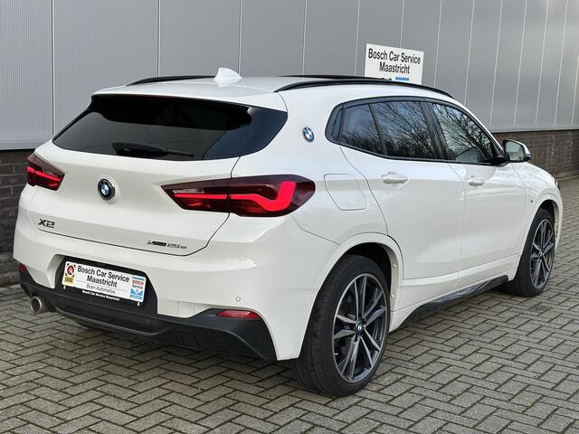 BMW X2 xDrive25e M-Sport | HUD | Pano | Harman & K | Adaptiv CC | 19'' | High Executive Adaptive CC | Noodremsyst assist - Snelh-/afstandsreg- Camera Interesse, Proefrit? Bel of app met: 06-24 28 28 42