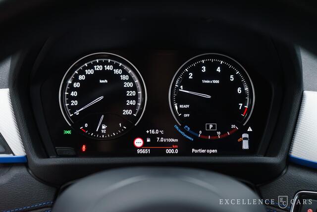 BMW X2 sDrive 18i High Executive