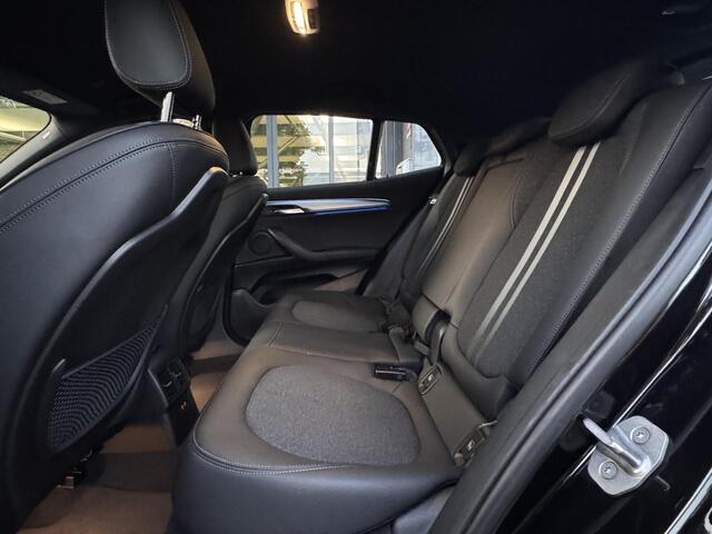 BMW X2 xDrive25e Executive M Pakket | Standkachel | Ambiance verlichting