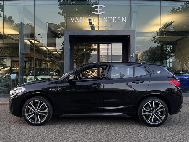BMW X2 xDrive25e Executive M Pakket | Standkachel | Ambiance verlichting