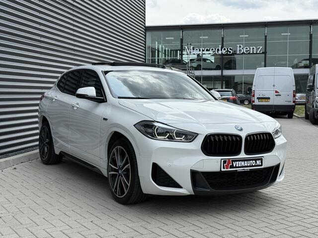 BMW X2 xDrive25e M-Sport Shadow Pano/Apple/Leder/stuur+stoel warm