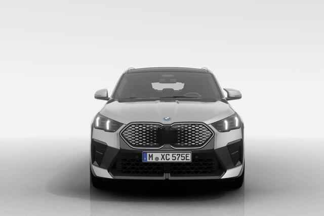 BMW X2 iX2 eDrive20 M Sport Edition | M Sport Pro | Innovation Pack | Comfort Pack | Trekhaak