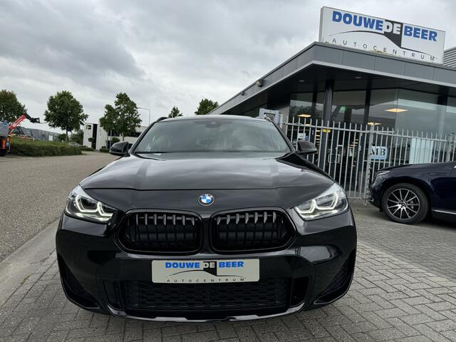 BMW X2 xDrive20i M-sport Pano.dak|Head-up|Leer|Navi Plus