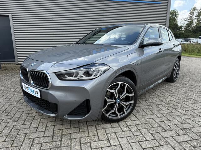 BMW X2 xDrive25e Executive M Sport X Carplay Achteruitrijcamera 19 Inch Head-Up Display Adaptieve Cruise Control