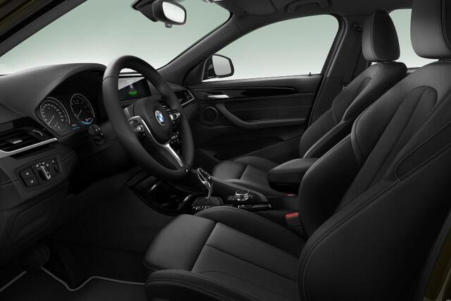 BMW X2 sDrive20i | High Executive | Panoramadak