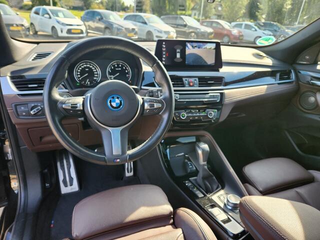 BMW X2 xDrive25e High Executive M-sport, Panorama, Harman kardon, Sportstoelen