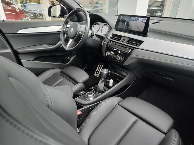 BMW X2 XDRIVE25E HIGH EXECUTIVE AUT. Open dak | Head Up Display | Stoelverwarming