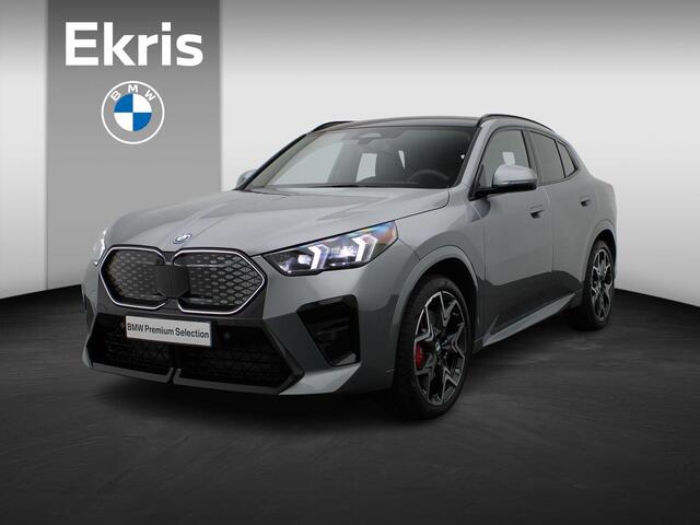 BMW X2 iX2 eDrive20 M Sportpakket Pro | Innovation Pack | Comfort Pack | Stuurwielrand Verwarmd | Comfort Access | Trekhaak | Panoramadak | Elektrisch Verstelbare Sportstoelen | Driving Assistant Plus | Head-Up Display | Harman Kardon | 20''