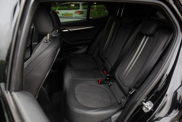 BMW X2 xDrive25e High Executive M-Sport , Panoramadak, Camera,