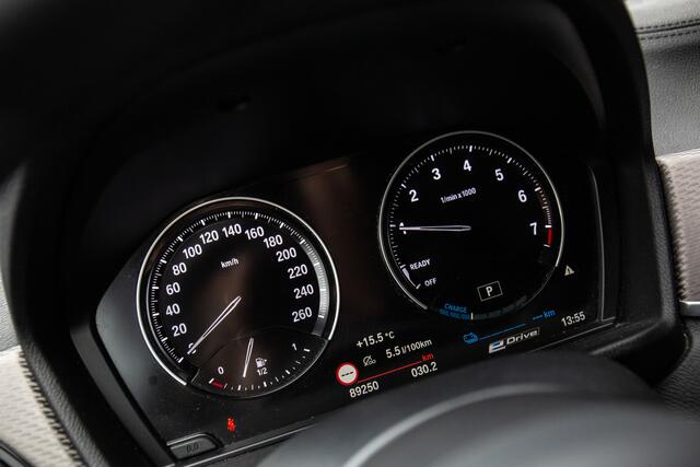 BMW X2 xDrive25e High Executive M-Sport , Panoramadak, Camera,