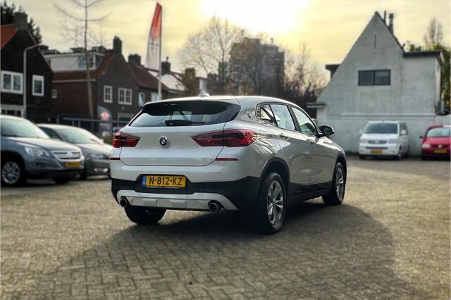 BMW X2 sDrive20i 192PK 4 cilinder | High Executive | Keyless | Head up display