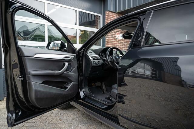 BMW X2 sDrive18i High Executive | Camera | Cruise | Stoelverwarming | 19 Inch |