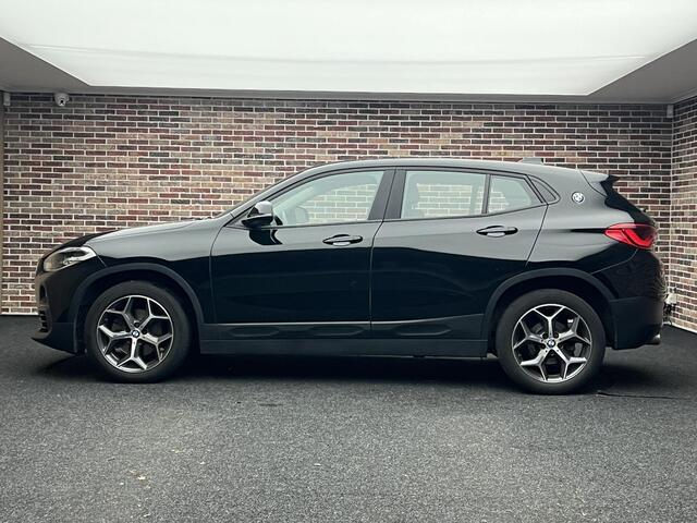 BMW X2 sDrive18i Executive Automaat Xenon Navi Airco