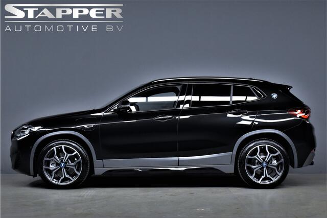 BMW X2 xDrive25e 220pk High Executive Automaat M-Sport 1e Eig. H.kardon/CarPlay/Head-Up/Camera/Keyless/Adap.cruise/Lmv19''