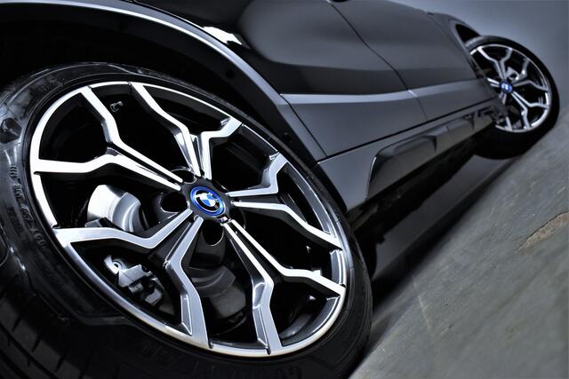 BMW X2 xDrive25e 220pk High Executive Automaat M-Sport 1e Eig. H.kardon/CarPlay/Head-Up/Camera/Keyless/Adap.cruise/Lmv19''