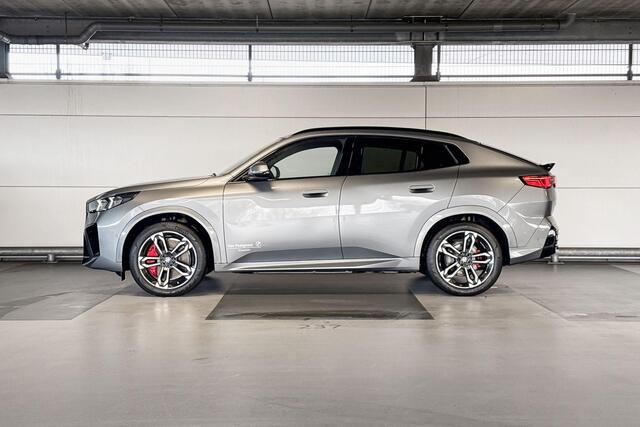 BMW X2 iX2 eDrive20 67 kWh M Sport Edition | M Sportpakket Pro | Premium Pack | Comfort Pack | Trekhaak