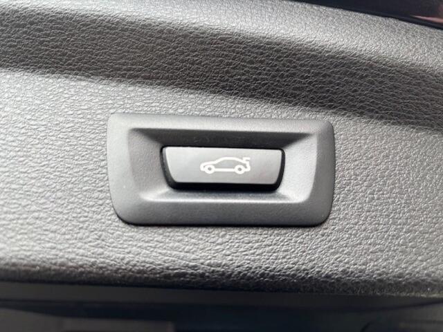 BMW X2 1.8i sDrive Aut. M-Sport, Clima, Navi, 19 inch