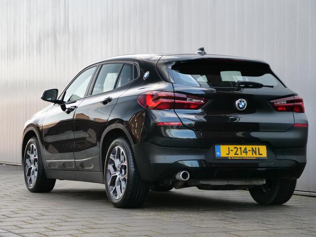 BMW X2 xDrive25e High Executive 220 Pk Automaat Navi / DAB / Leer / Apple Carplay / Camera