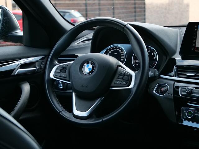 BMW X2 xDrive25e High Executive 220 Pk Automaat Navi / DAB / Leer / Apple Carplay / Camera