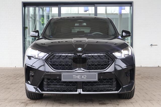 BMW X2 sDrive 20i | M Sportpakket | Premium Pack | Comfort Pack| Trekhaak | Showroom Selection
