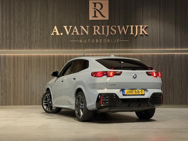 BMW X2 iX2 eDrive20 67 kWh M-Sport | LED | CAMERA | STOELVERWARMING