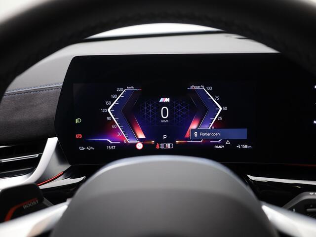 BMW X2 iX2 eDrive20 67 kWh M-Sport | LED | CAMERA | STOELVERWARMING