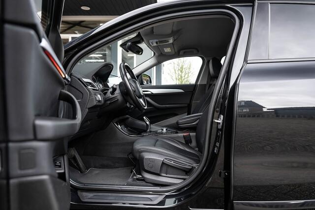BMW X2 sDrive18i High Executive | Camera | Cruise | Stoelverwarming | 19 Inch |