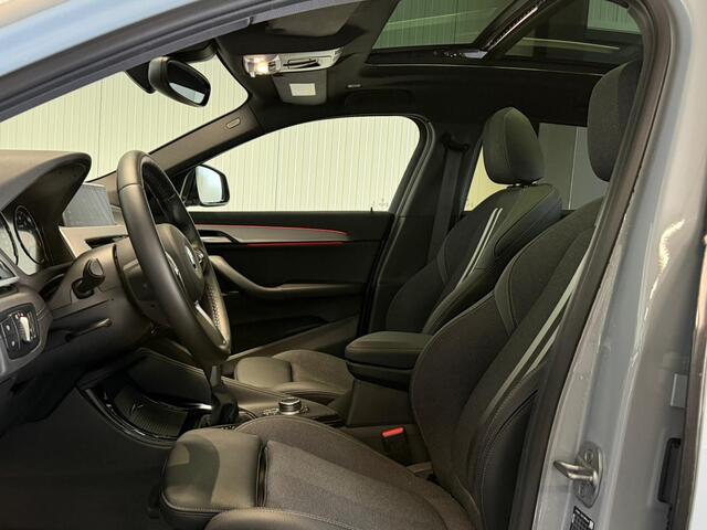 BMW X2 xDrive25e High Executive M Sport Panodak Camera Keyless Brooklyngrau
