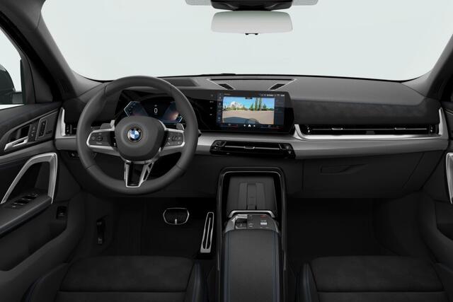 BMW X2 sDrive20i | M Sportpakket Pro | Innovation Pack | Comfort Pack | Trekhaak