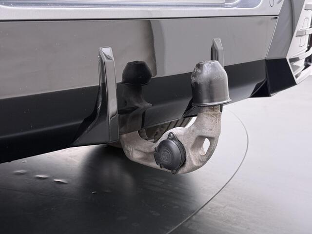 BMW X2 iX2 xDrive30 67 kWh M-Sport | Trekhaak | 360 Camera | HUD | Harman Kardon | 100% SOH